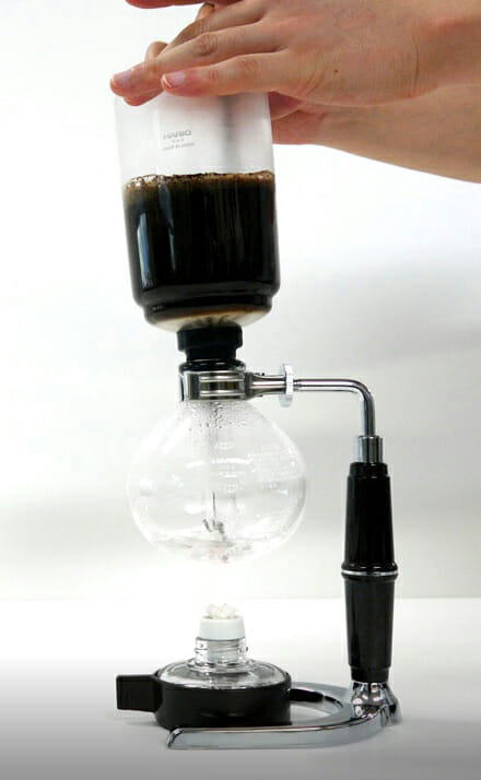 contentimg7 | コーヒーステーション 火を消して2回目の撹拌をする