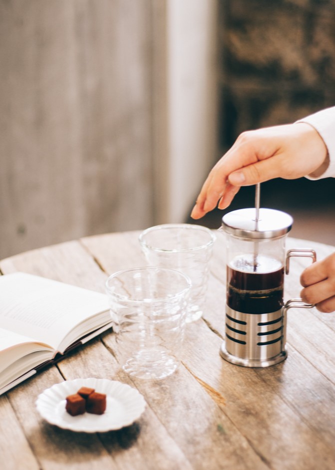 frenchcontent5img5 | コーヒーステーション フィルターをゆっくり押し下げ