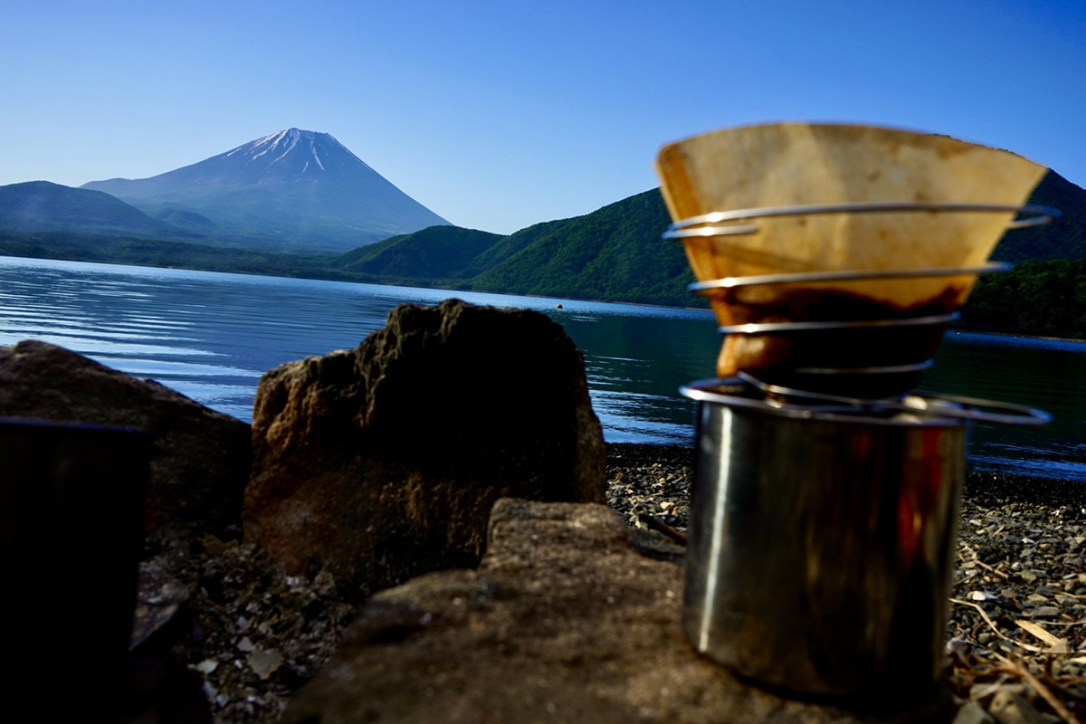 川へ海へ釣りに出かけたらどこでコーヒーを入れたらいい？