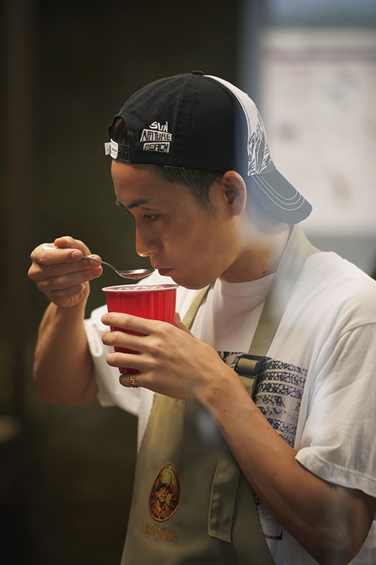 | コーヒーステーション コーヒー味見