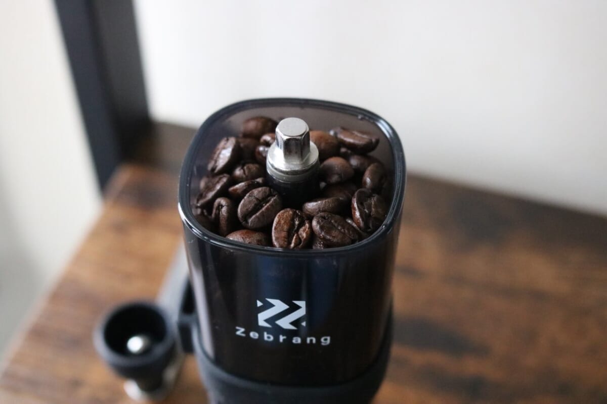 アウトドアシーンに最適なZebrangゼブランのコーヒーハンドミル