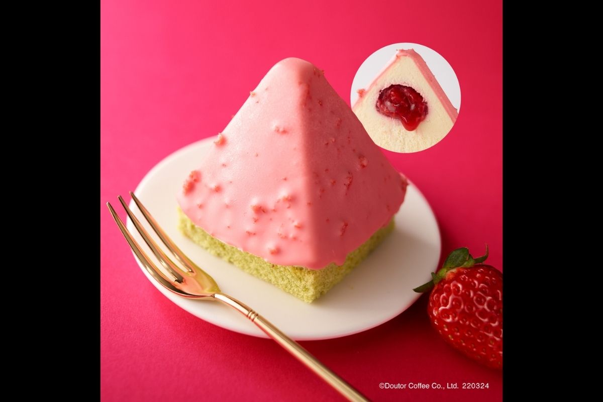 「ピラミッドケーキ　いちご」