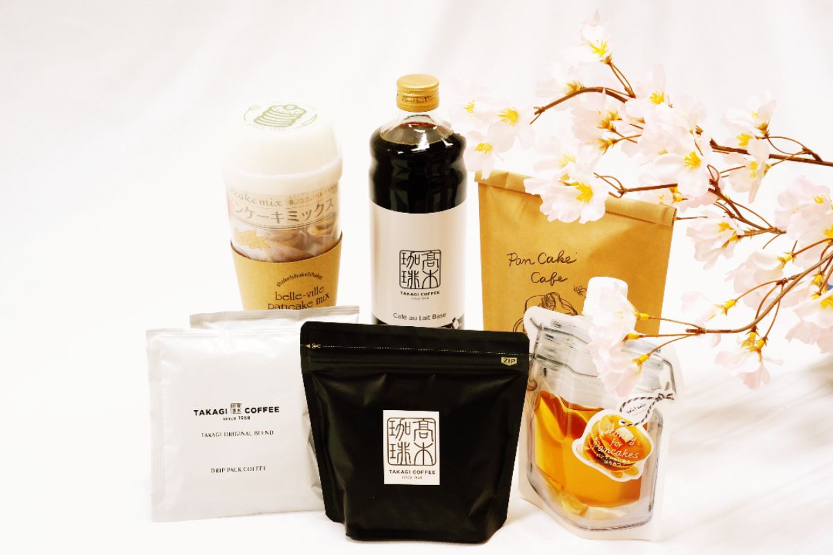 オープンに合わせた記念セットはネット限定で数量限定販売