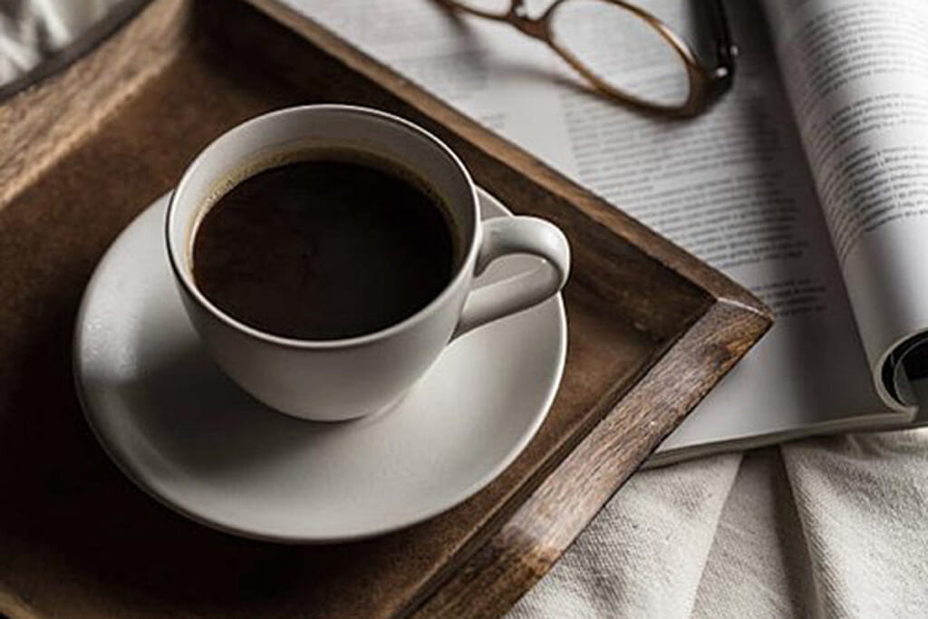 夜中にコーヒー