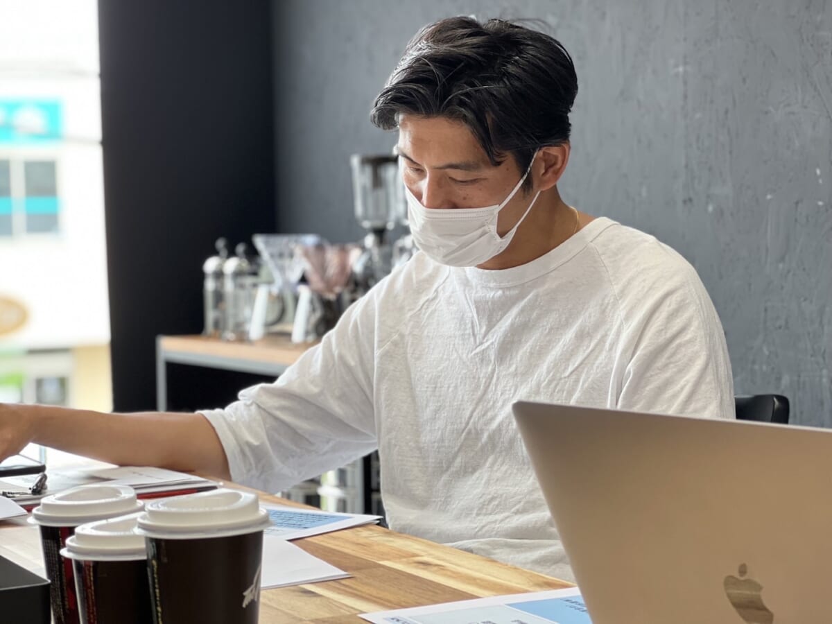 気になる中身は焙煎士坂口氏自ら納得する味へ