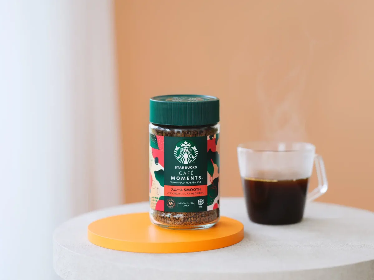 スターバックス カフェ モーメント 12本セット　瓶入り ブラックコーヒーを手軽に！「スターバックス®カフェ モーメント」初の