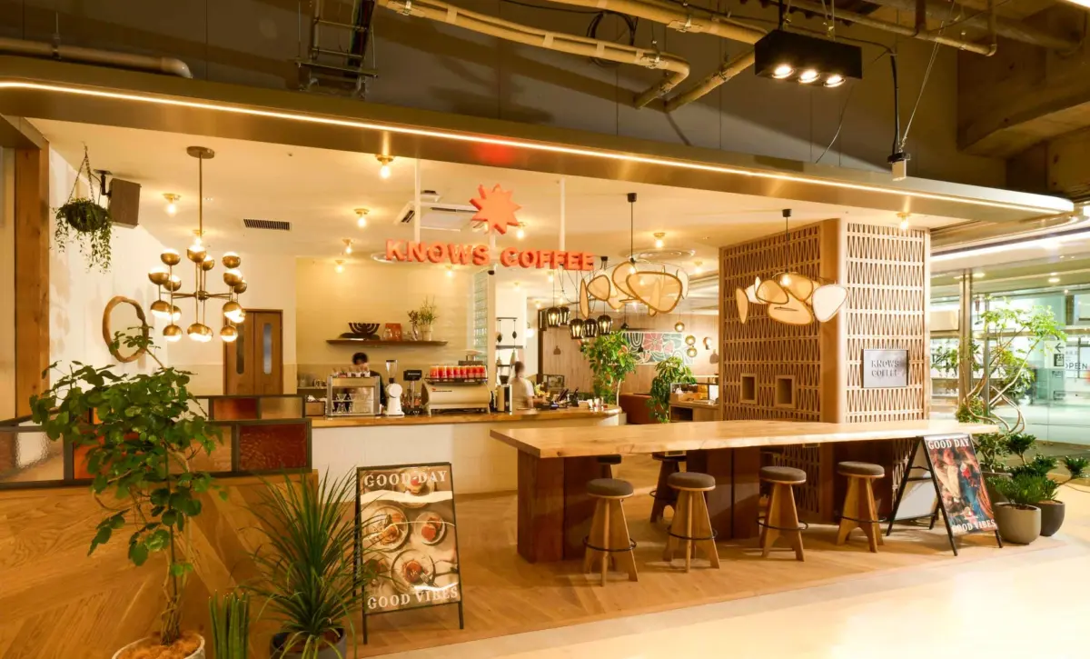 KNOWS COFFEEの店内風景