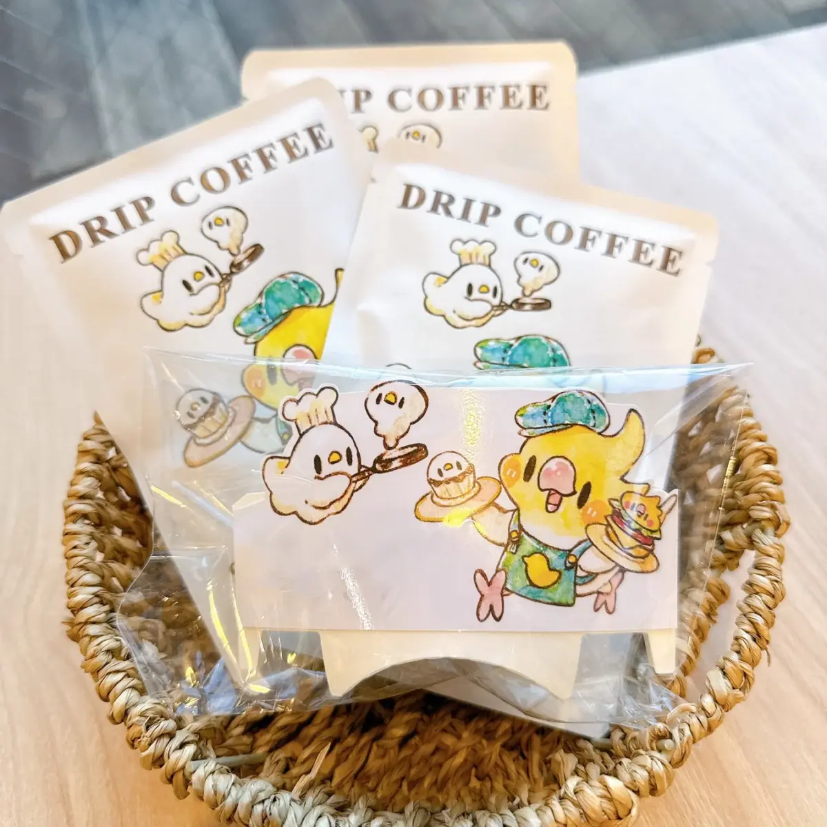 はなのすみれさんコラボドリップコーヒー