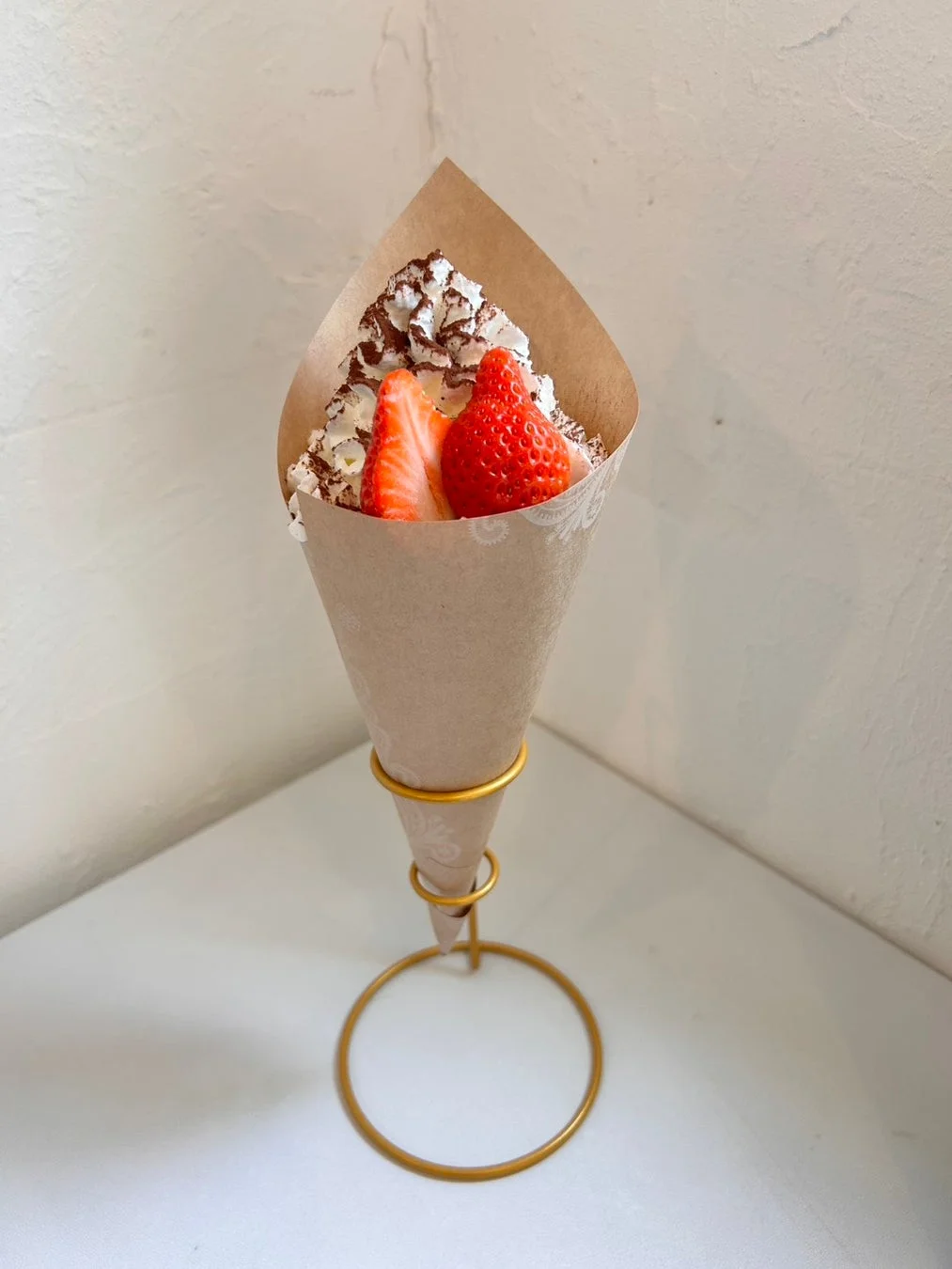 いちごクレープ