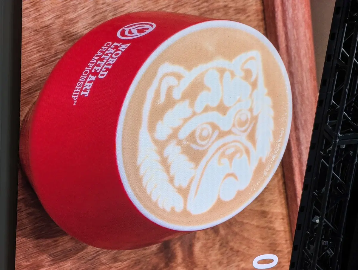 ブルドッグのラテアート