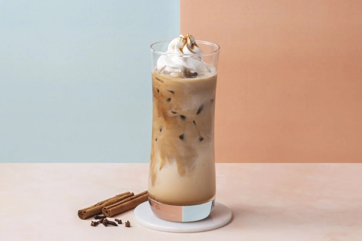 アイスダーティーチャイラテ