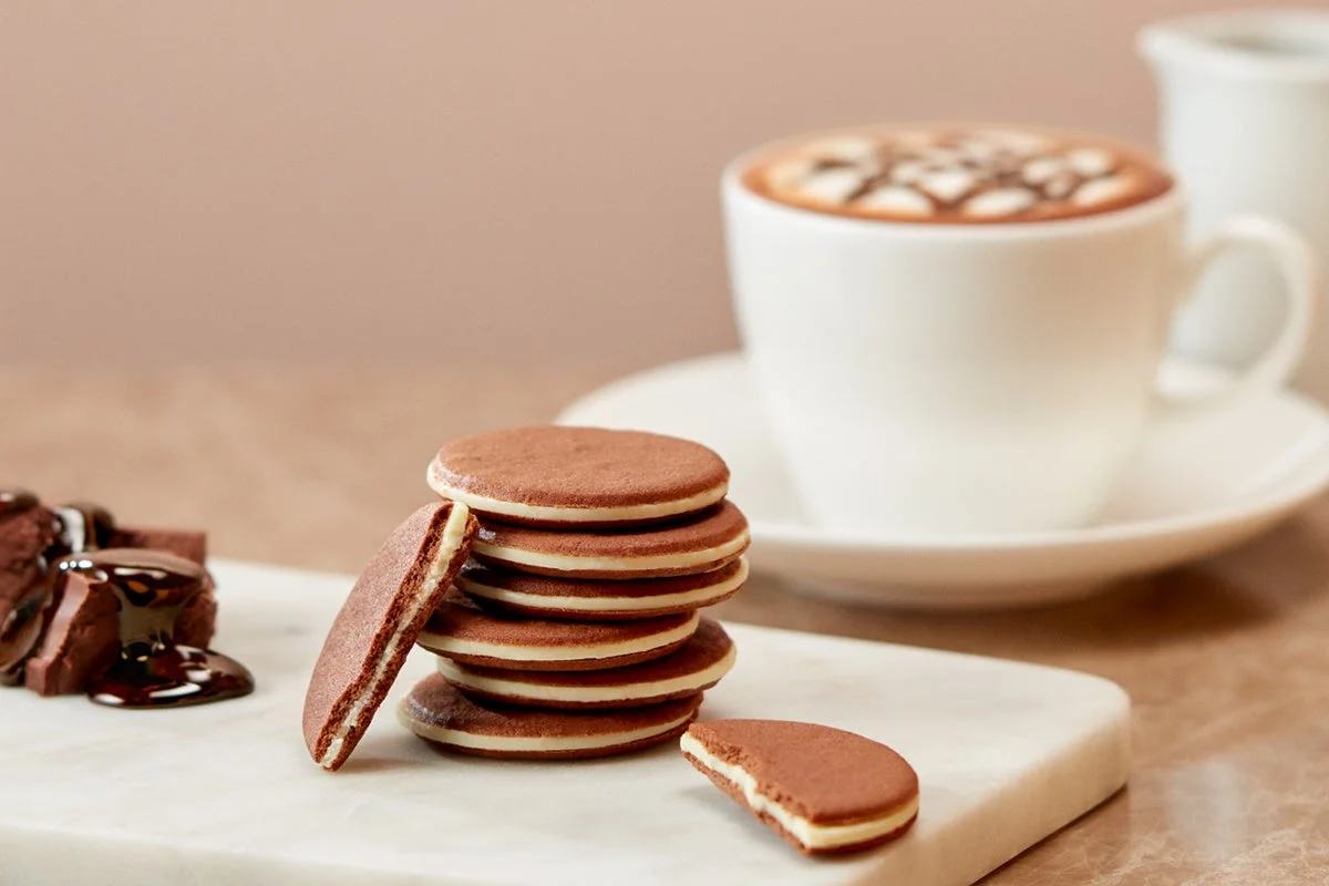 FiOLATTEのサンドクッキー