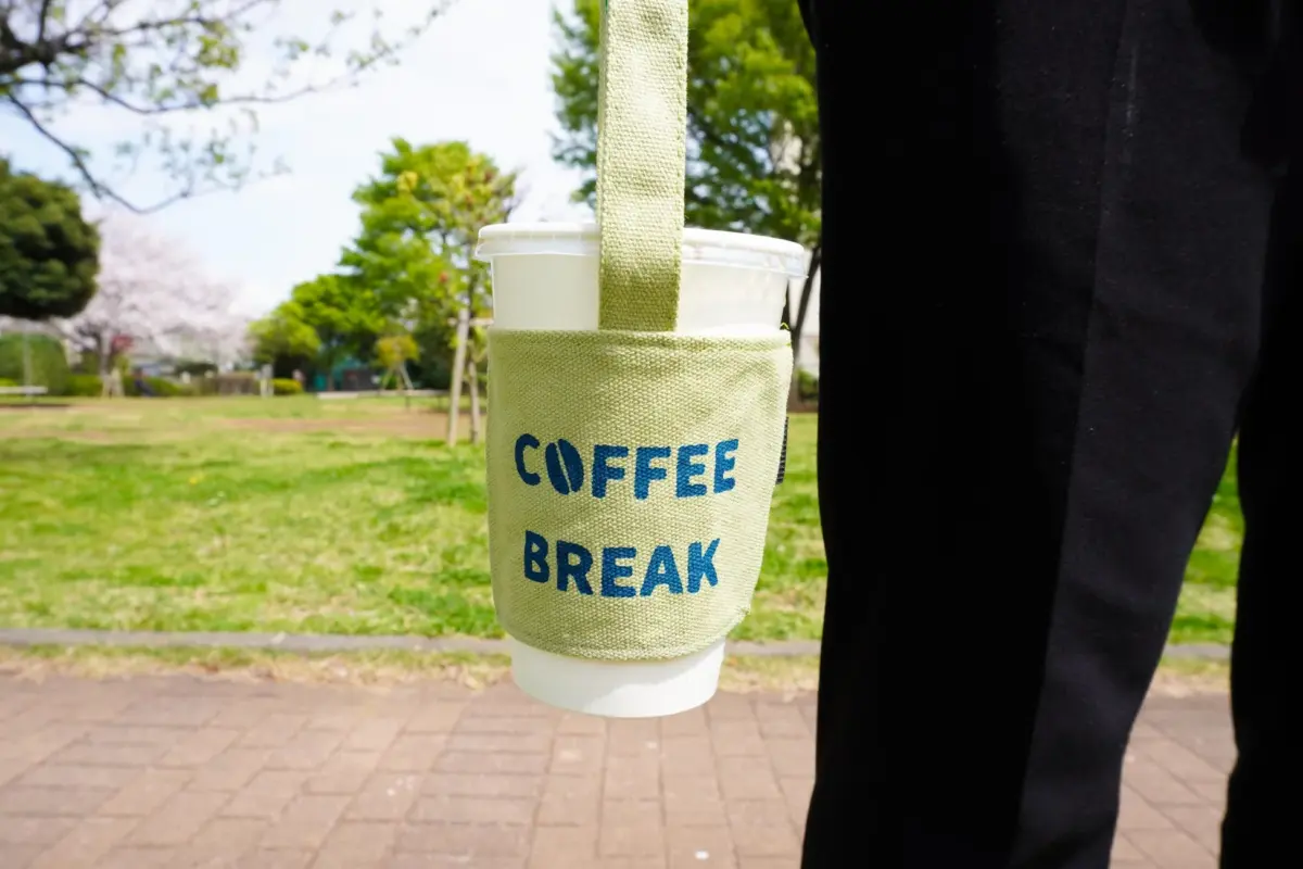 コーヒーブレイクのカップホルダー