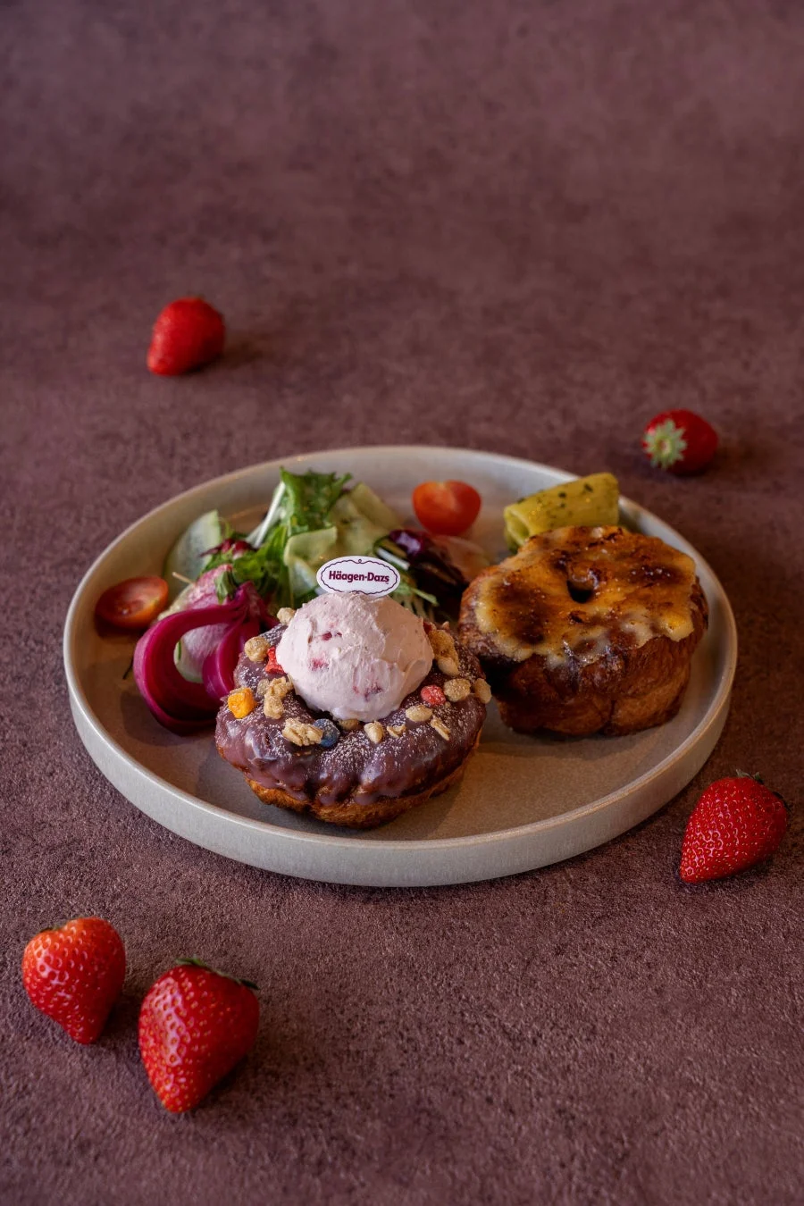 クロワッサンドーナツ with ハーゲンダッツ