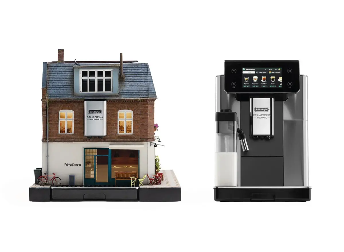デロンギ プリマドンナ アロマティックとミニチュアカフェ