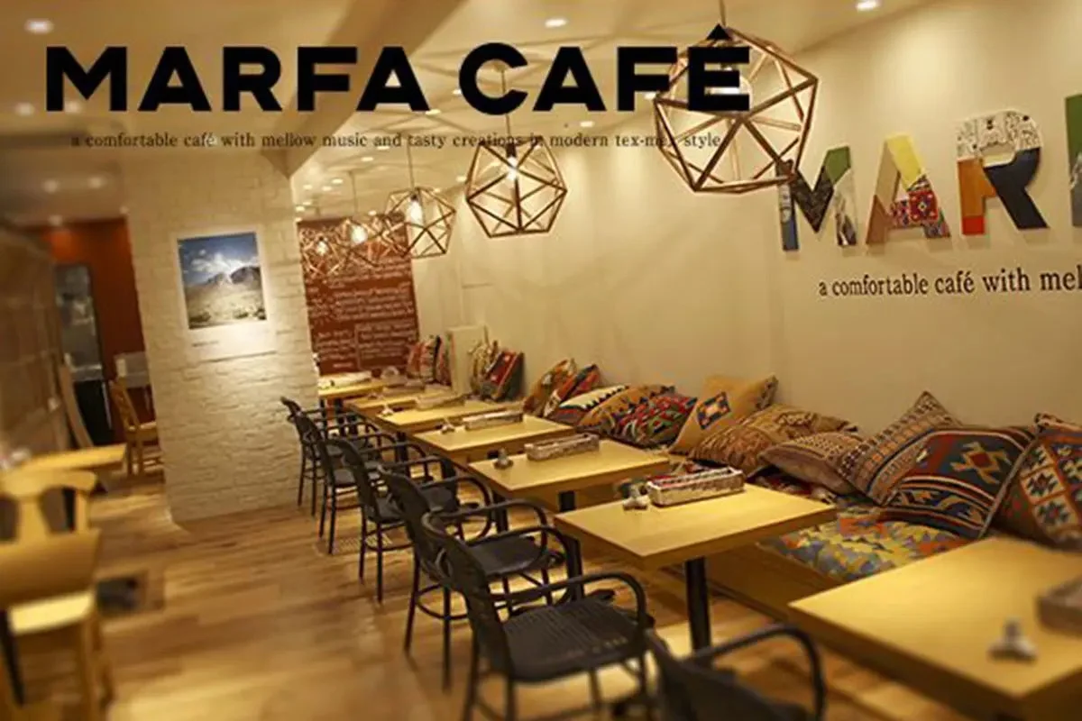 MARFA CAFE 店内