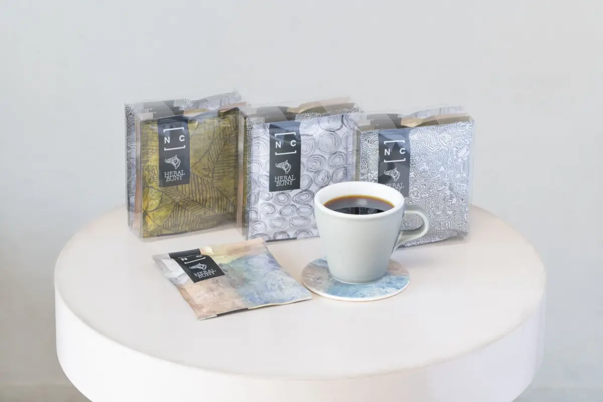 Nagasawa COFFEEとヘラルボニーのドリップコーヒーギフトセット