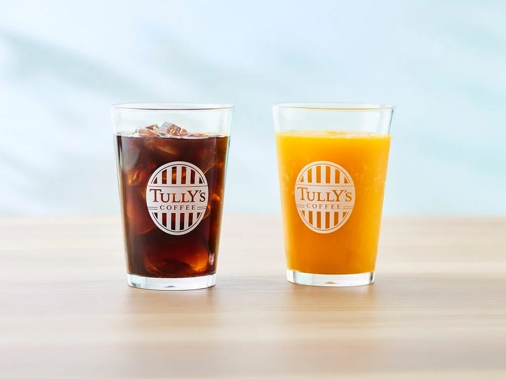 スタッキングされたグラス