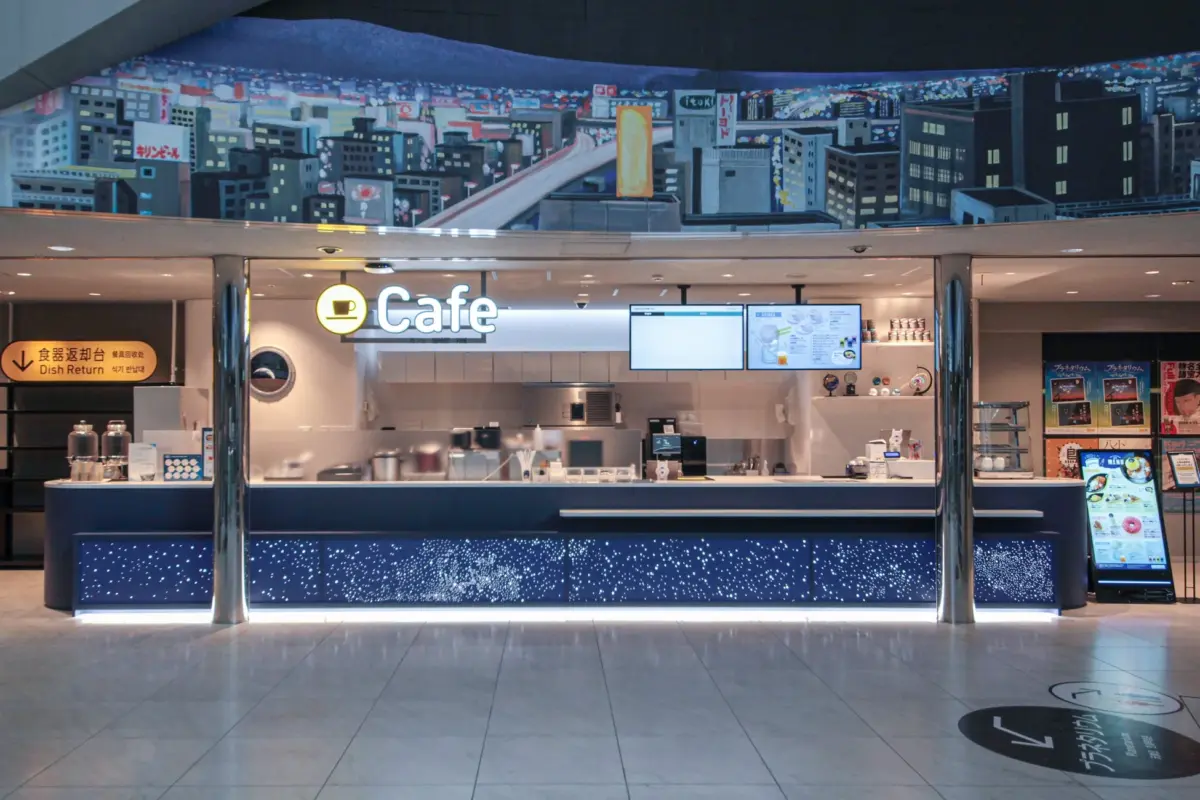 カフェカウンターの様子