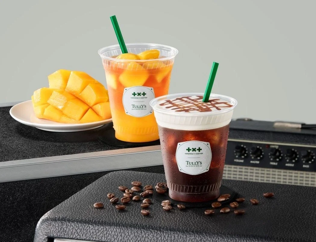コーヒーとマンゴードリンク