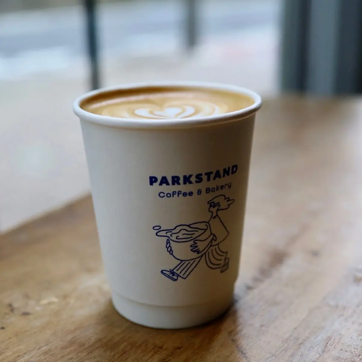 PARKSTAND Coffee & Bakeryのカフェラテ