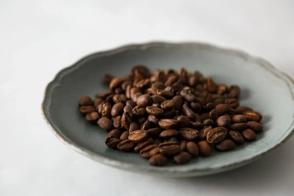 焙煎されたコーヒー豆