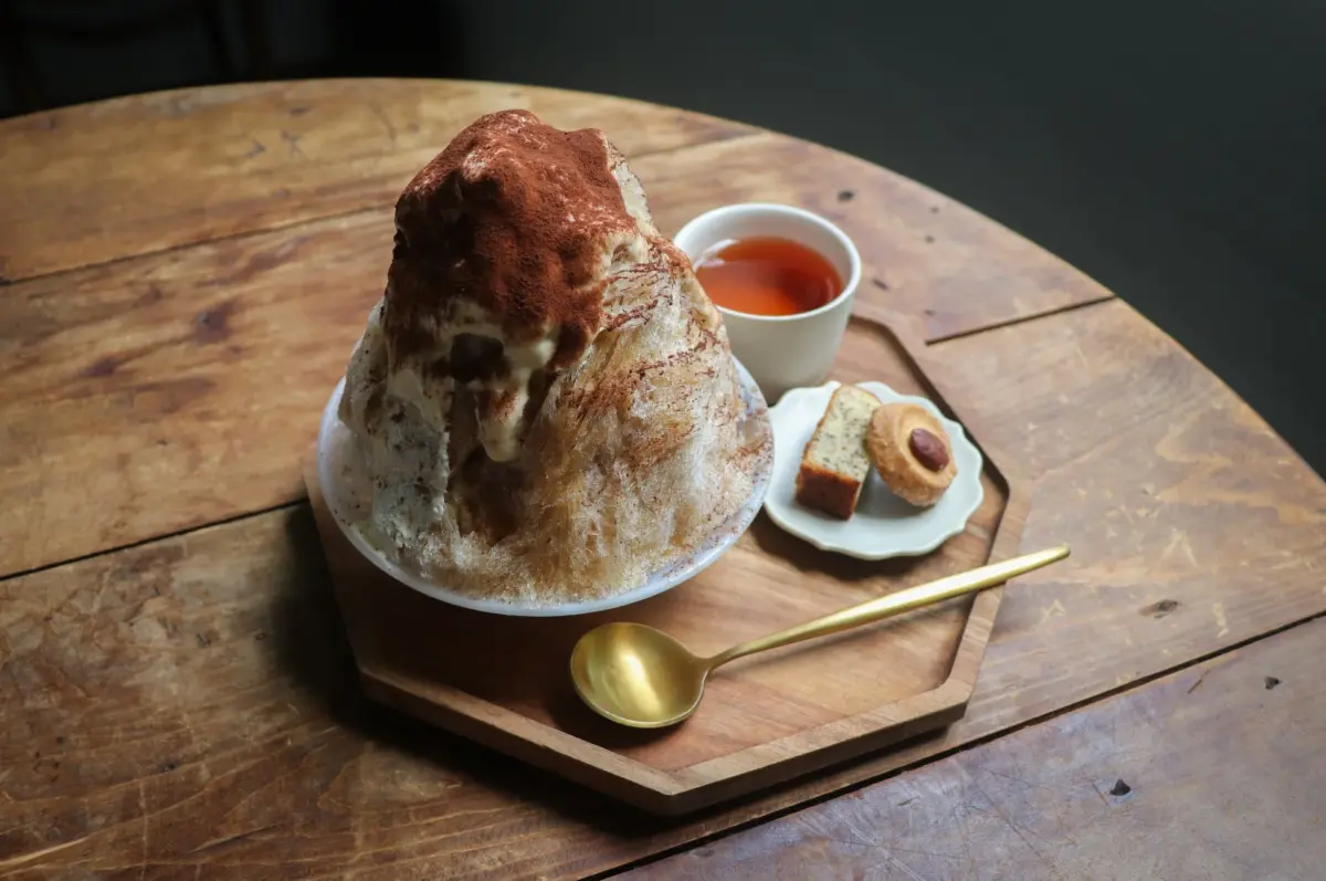 かき氷と焼き菓子のセット