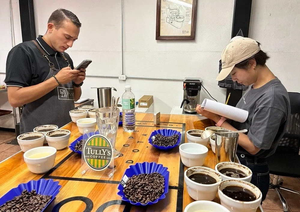 タリーズコーヒーのカッピングセッション