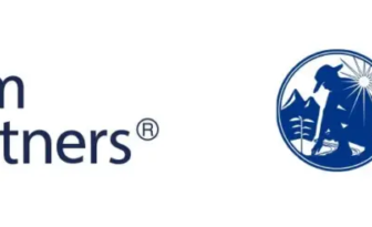 Logos for ABeam Partners and MICAFETO Japão shown side by side for a partnership