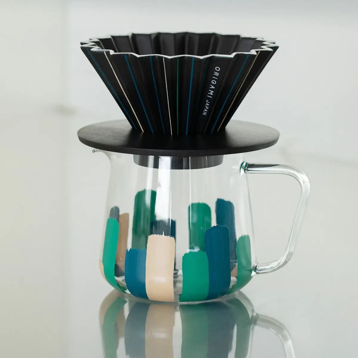 ORIGAMI×Maruyoshi Kosaka Aroma Glass Server [Stripes] ao / fuji