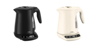32faf734d13a1a26f29570ba73808d83resized1000x522 | コーヒーステーション Pair of cordless electric kettles black and ivory on digital bases showing 40 at the display