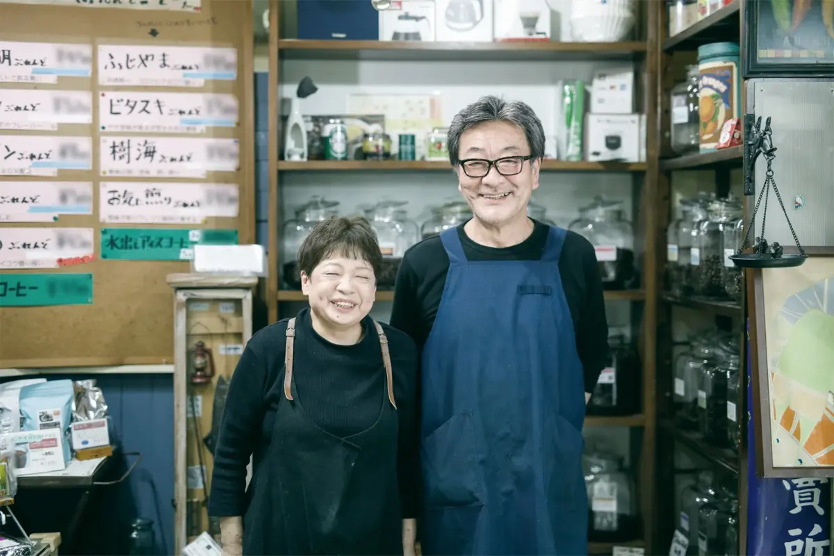 珈琲俱ら部の店主