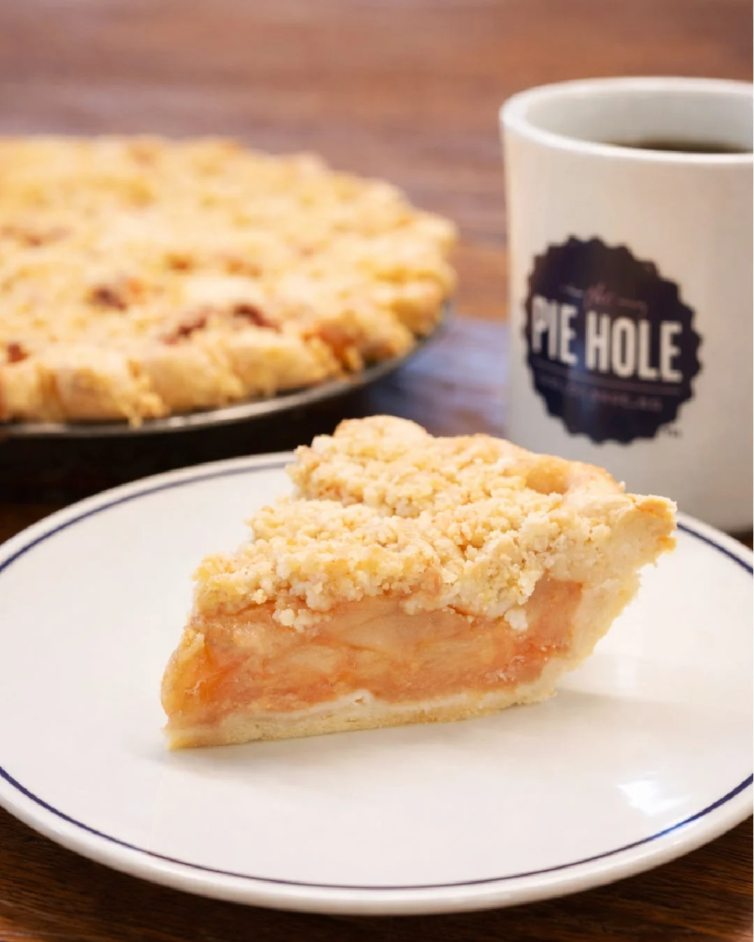 MOM’S APPLE CRUMBLE