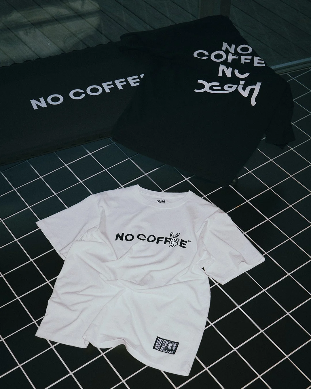 NO COFFEEとX-girlのコラボTシャツ