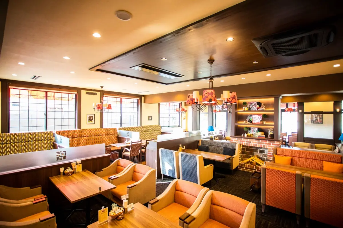 高倉町珈琲 店内