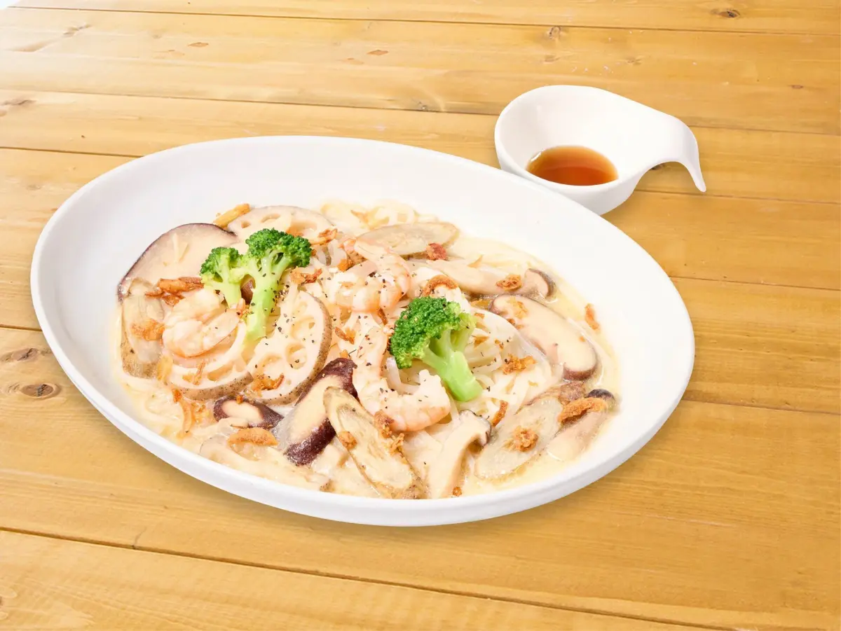 海老と蓮根、きのこの和風パスタ